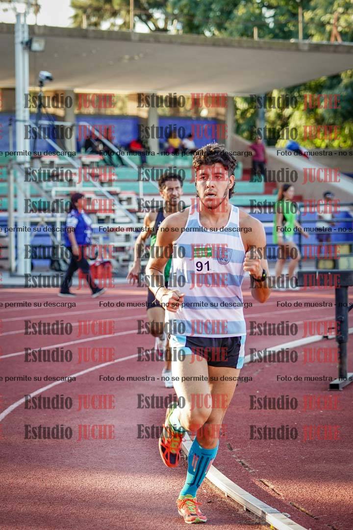 Fotos de los 3000 m llanos de varones