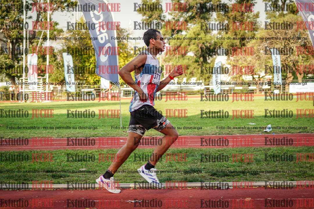 Fotos de los 5000 m llanos de varones