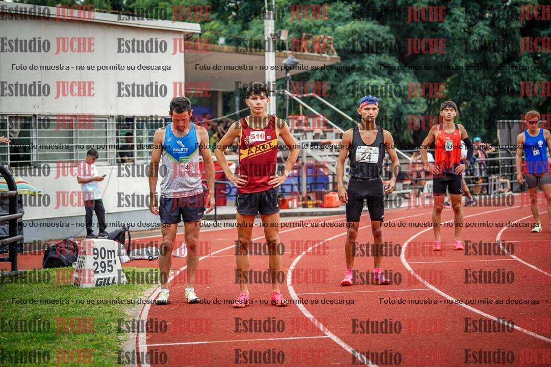 Fotos de los 800 m de varones