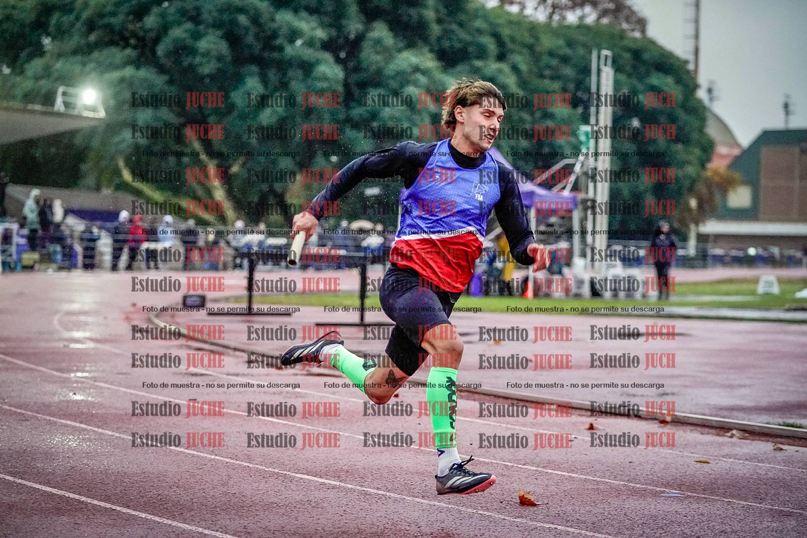 Fotos de las postas 4x100 m de varones