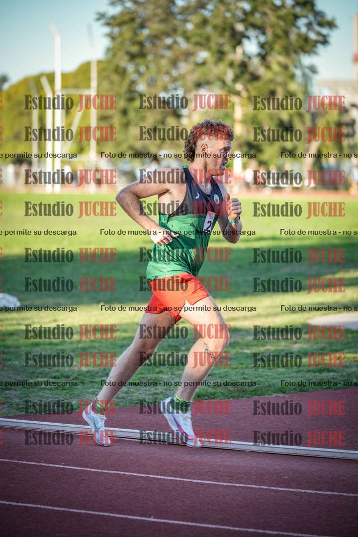 Fotos de los 3000 m llanos de varones