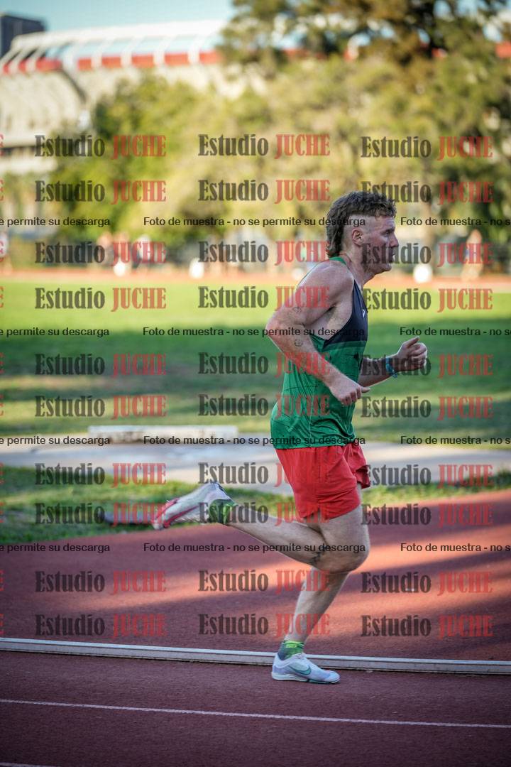 Fotos de los 3000 m llanos de varones