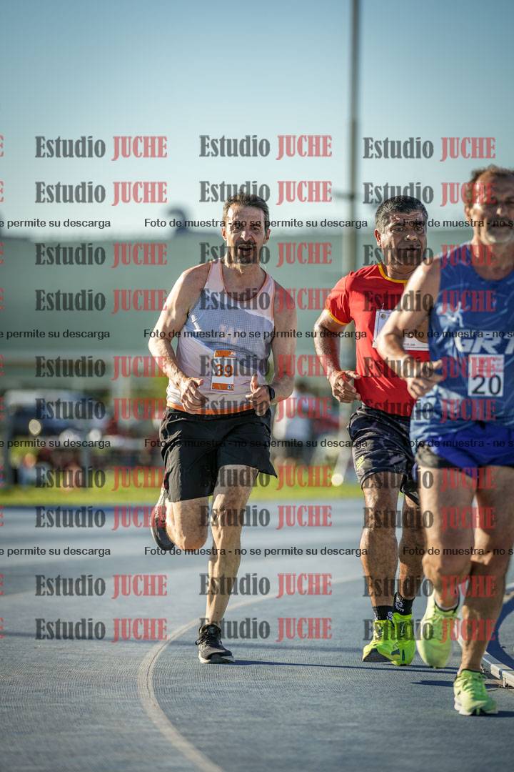 Fotos de los 3000 m llanos de varones