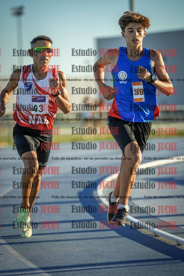 Fotos de los 1500 m llanos de varones