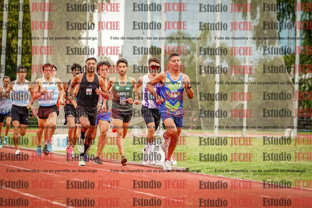 Fotos de los 3000 m llanos de varones