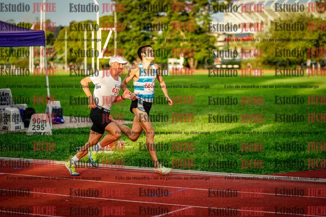 Fotos de los 1500 m llanos de varones