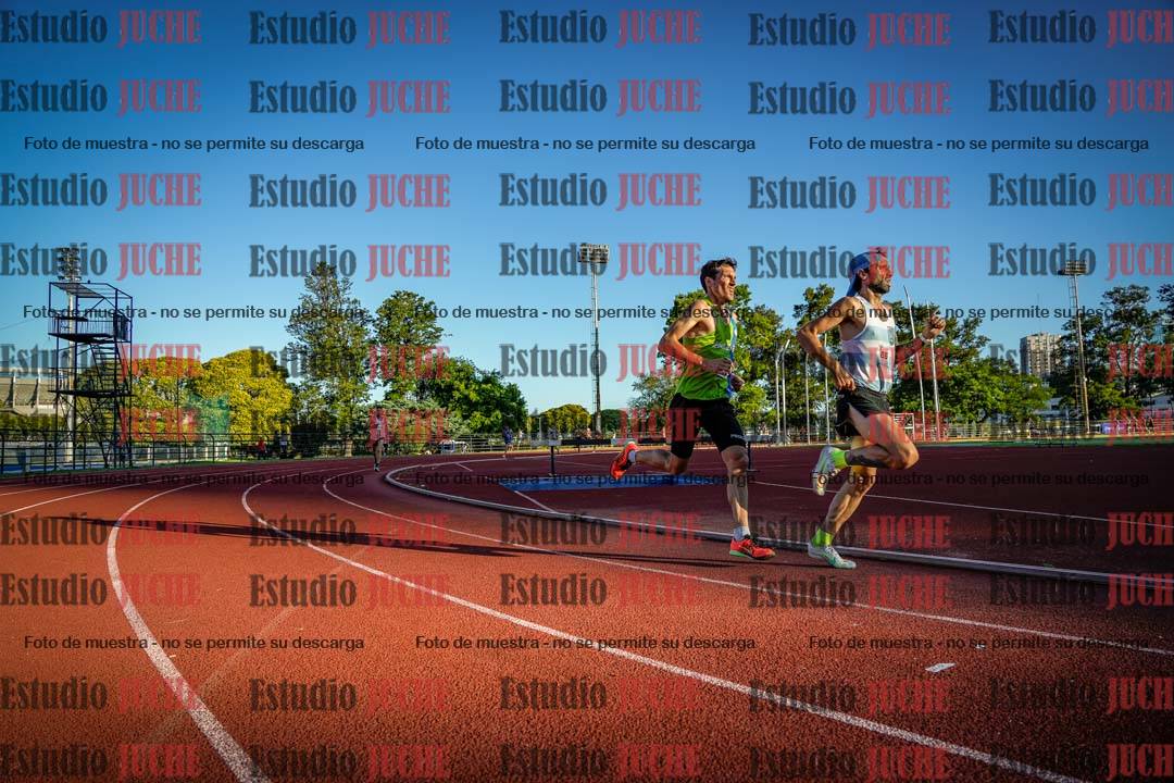 Fotos de los 3000 m llanos de varones