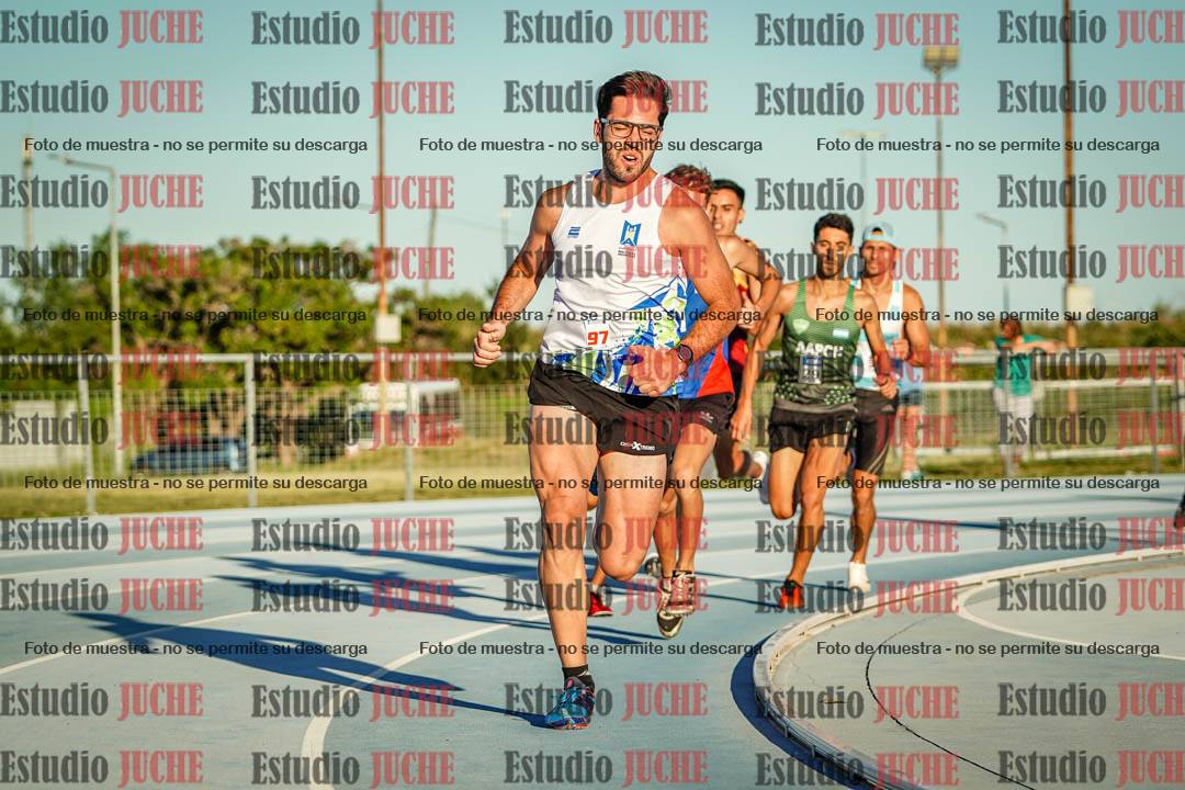 Fotos de los 1500 m llanos de varones