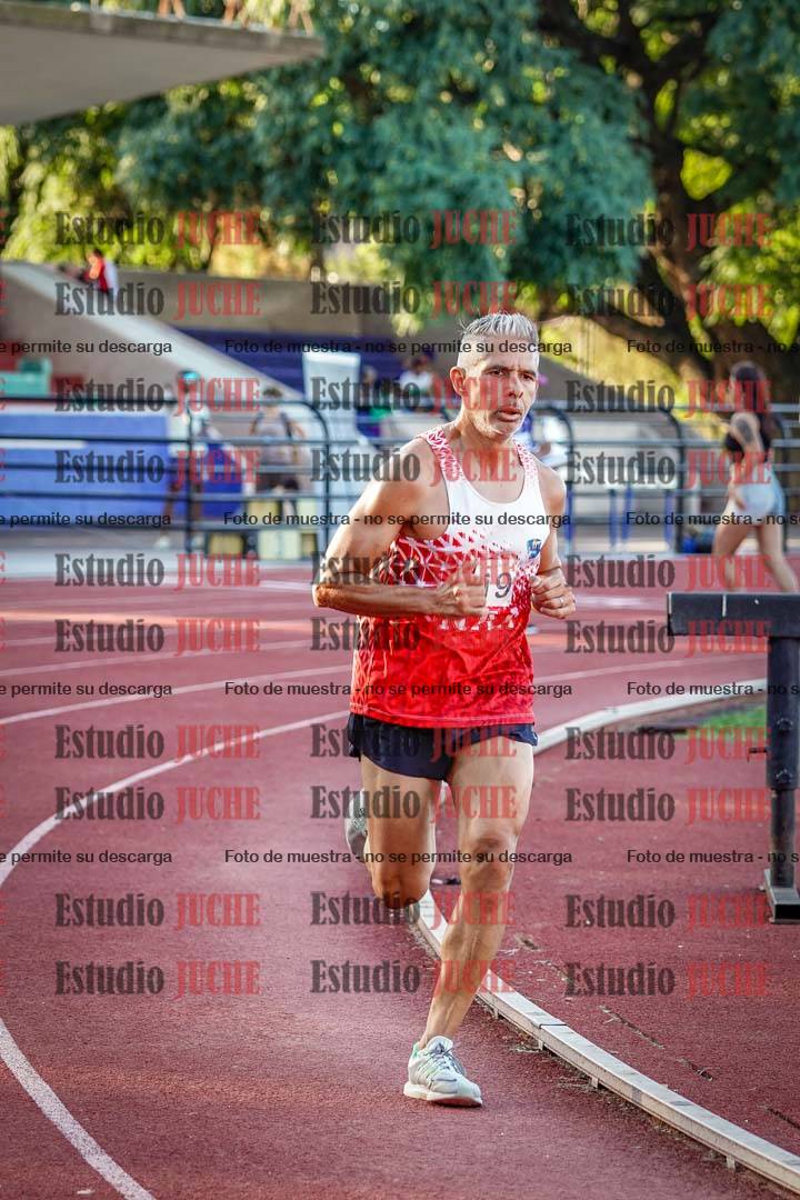 Fotos de los 3000 m llanos de varones
