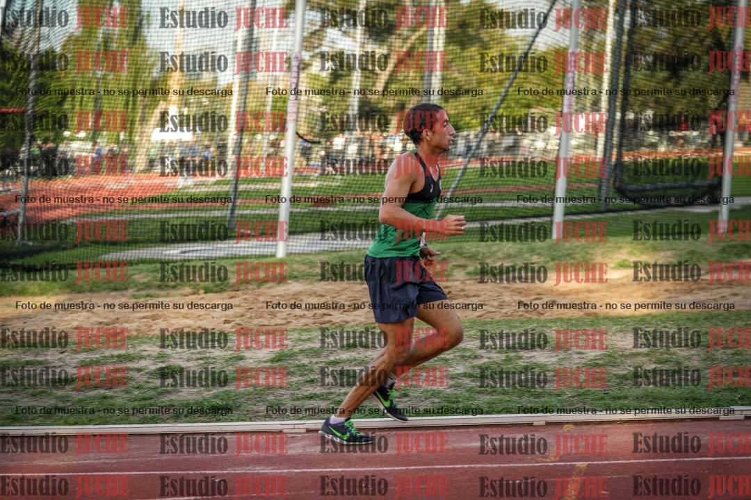 Fotos de los 3000 m llanos de varones
