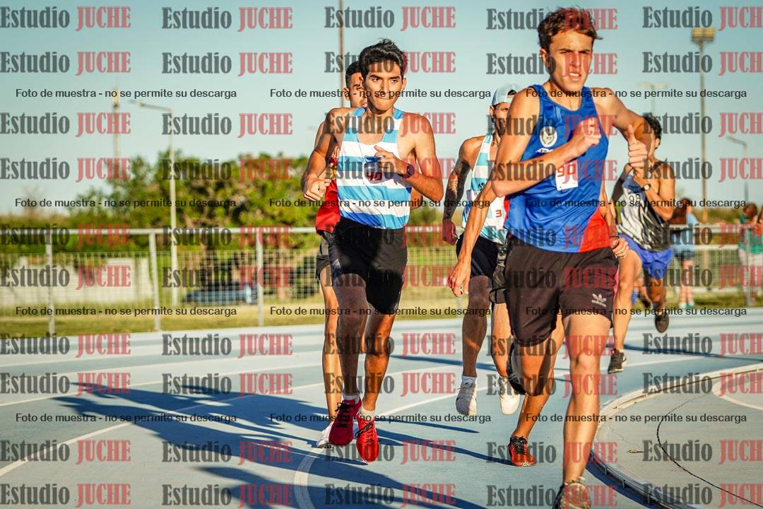 Fotos de los 1500 m llanos de varones