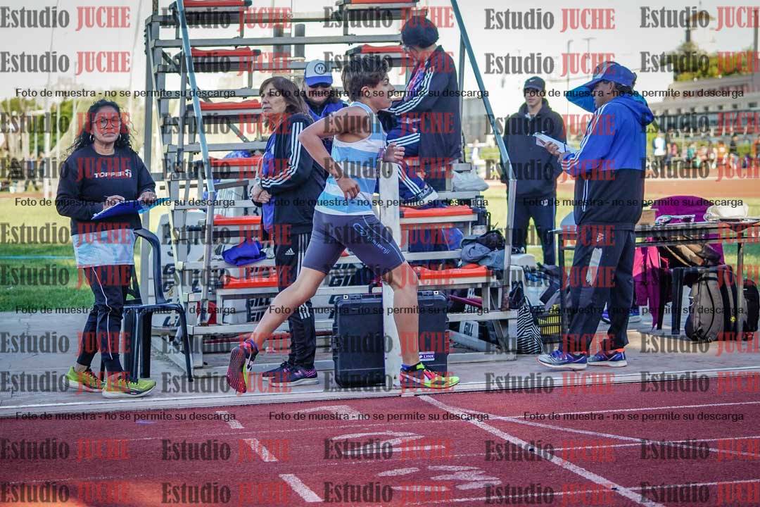 Fotos de los 600 m de varones