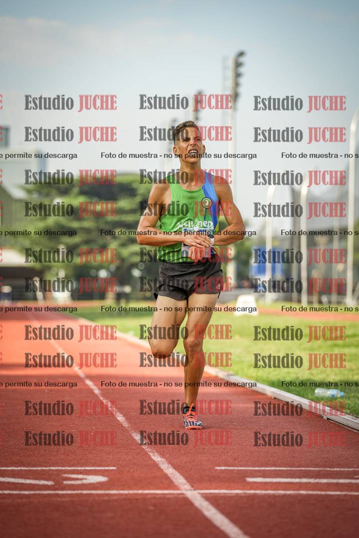 Fotos de los 3000 m llanos de varones