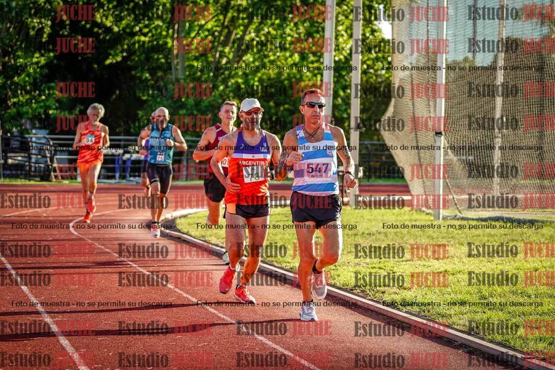 Fotos de los 3000 m llanos de varones