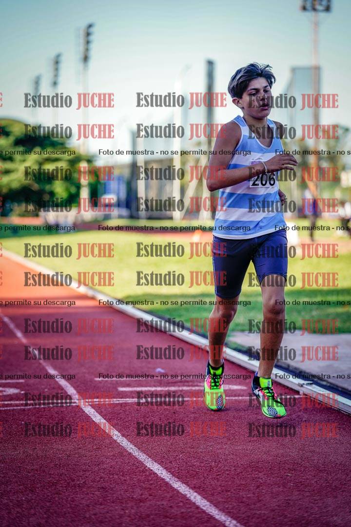 Fotos de los 600 m de varones