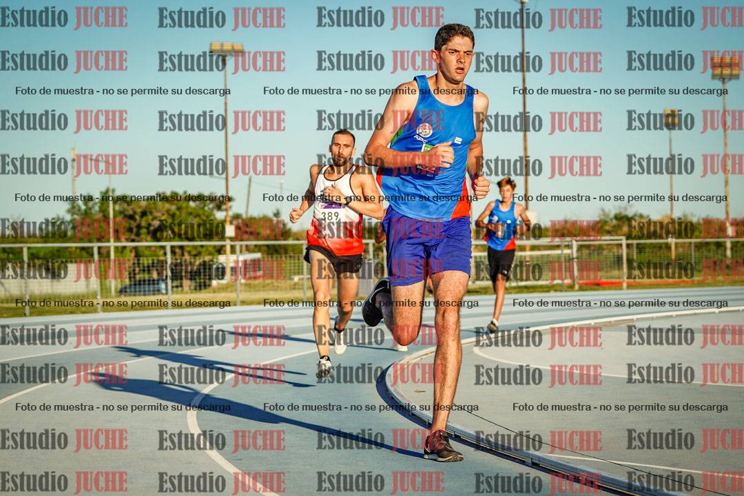 Fotos de los 1500 m llanos de varones