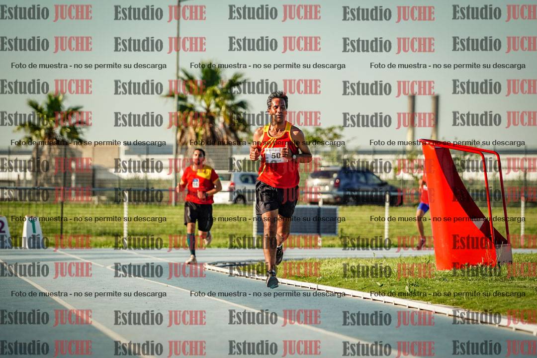 Fotos de los 3000 m llanos de varones