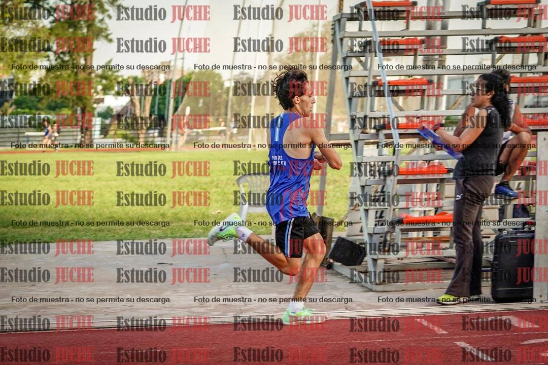 Fotos de los 1500 m llanos de varones