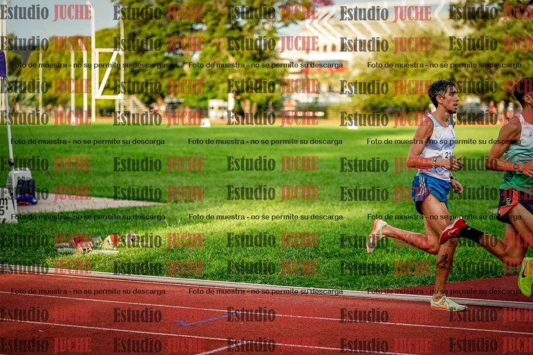 Fotos de los 1500 m llanos de varones