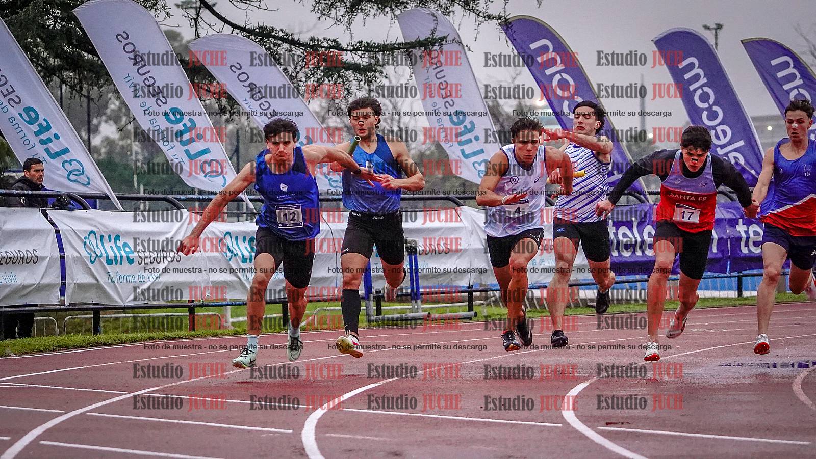 Fotos de las postas 4x100 m de varones