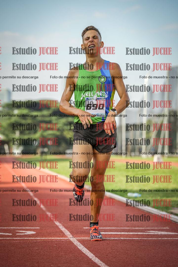 Fotos de los 3000 m llanos de varones