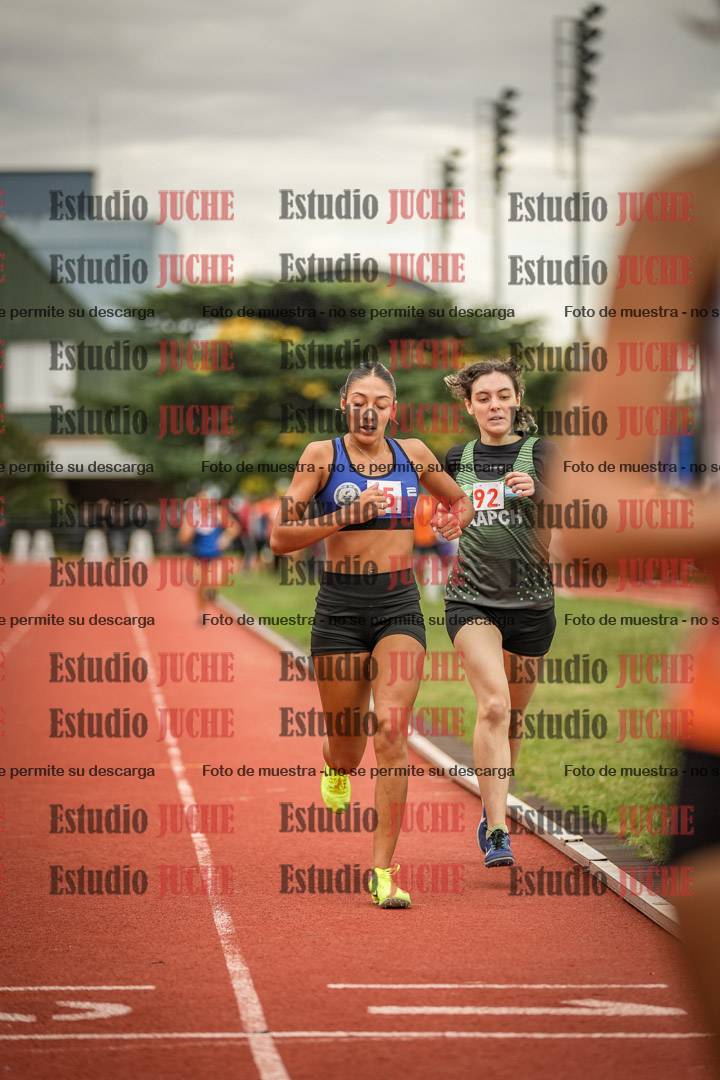 Fotos de los 1500 m llanos de mujeres