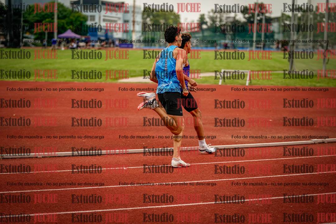 Fotos de los 800 m de varones