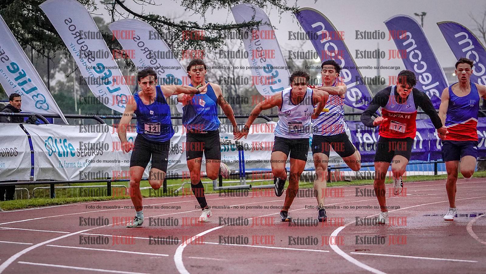 Fotos de las postas 4x100 m de varones