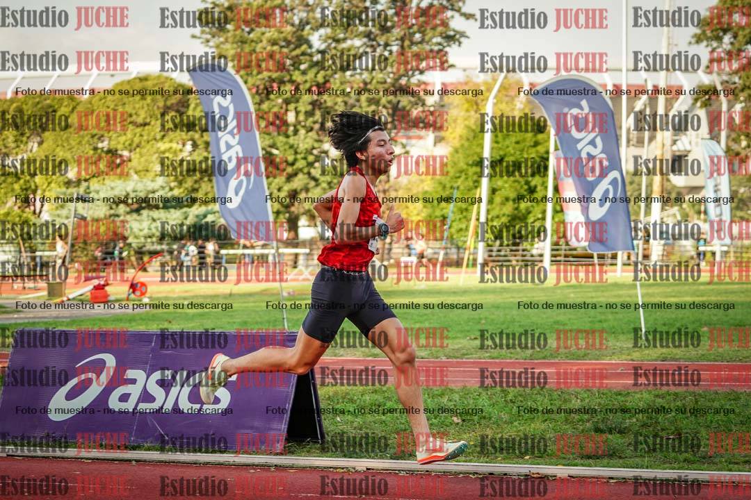Fotos de los 5000 m llanos de varones