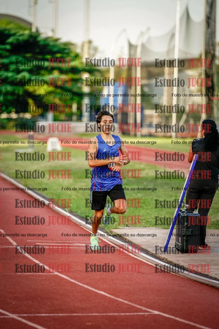 Fotos de los 1500 m llanos de varones
