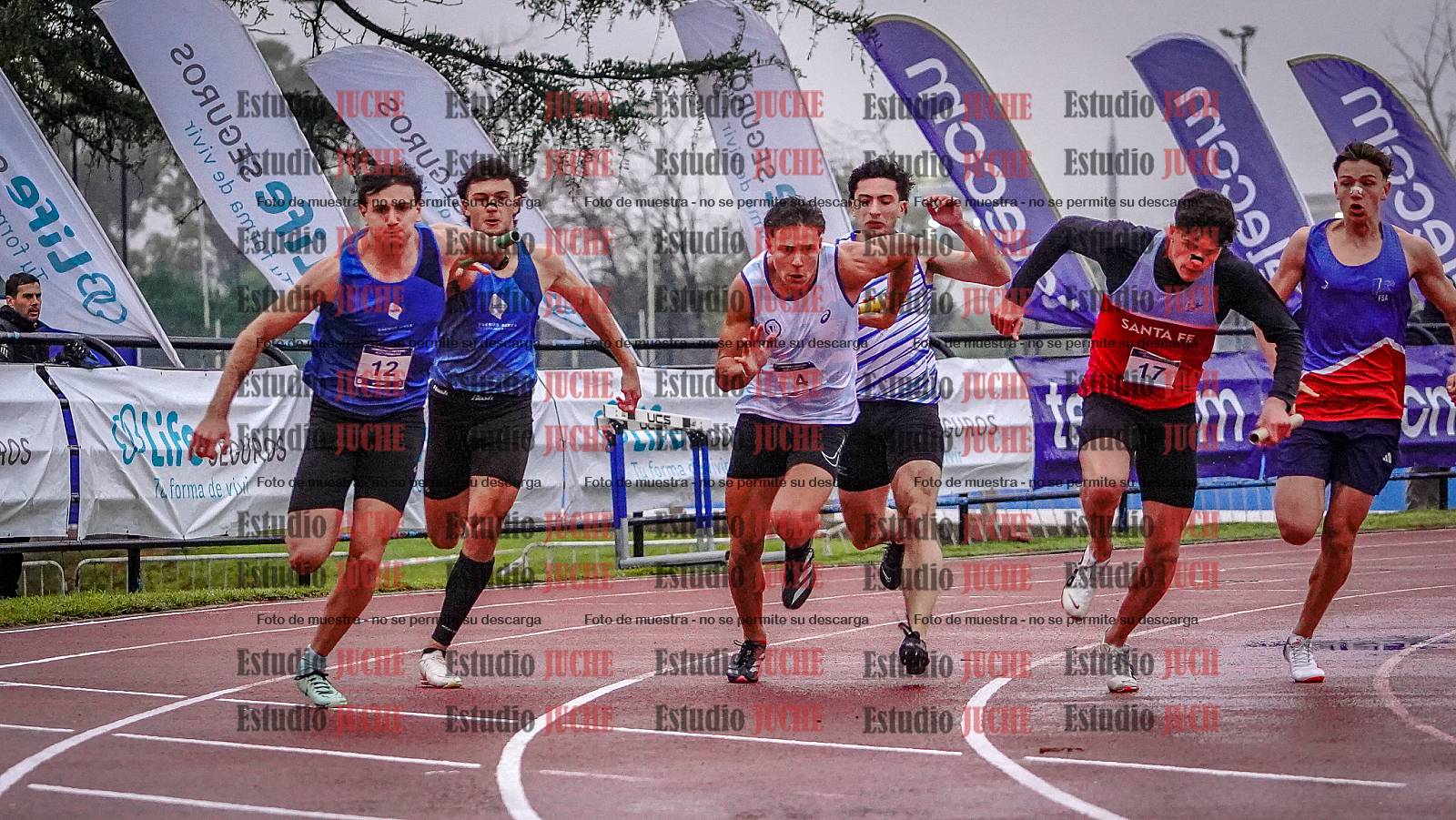 Fotos de las postas 4x100 m de varones