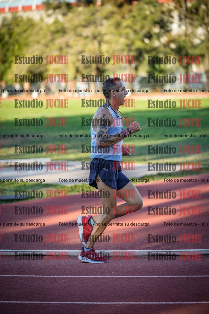 Fotos de los 3000 m llanos de varones