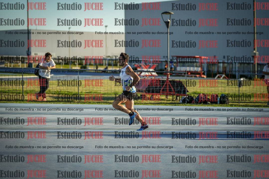 Fotos de los 1500 m llanos de varones