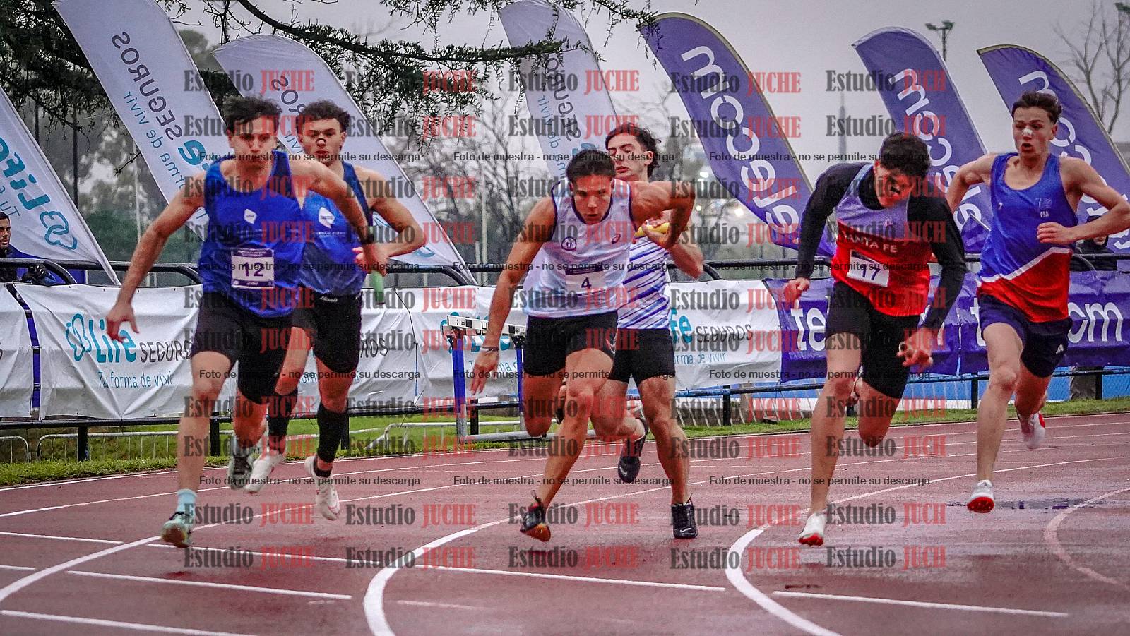 Fotos de las postas 4x100 m de varones
