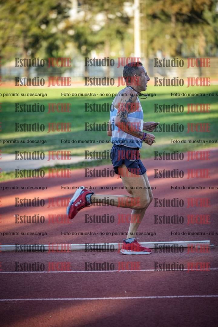 Fotos de los 3000 m llanos de varones