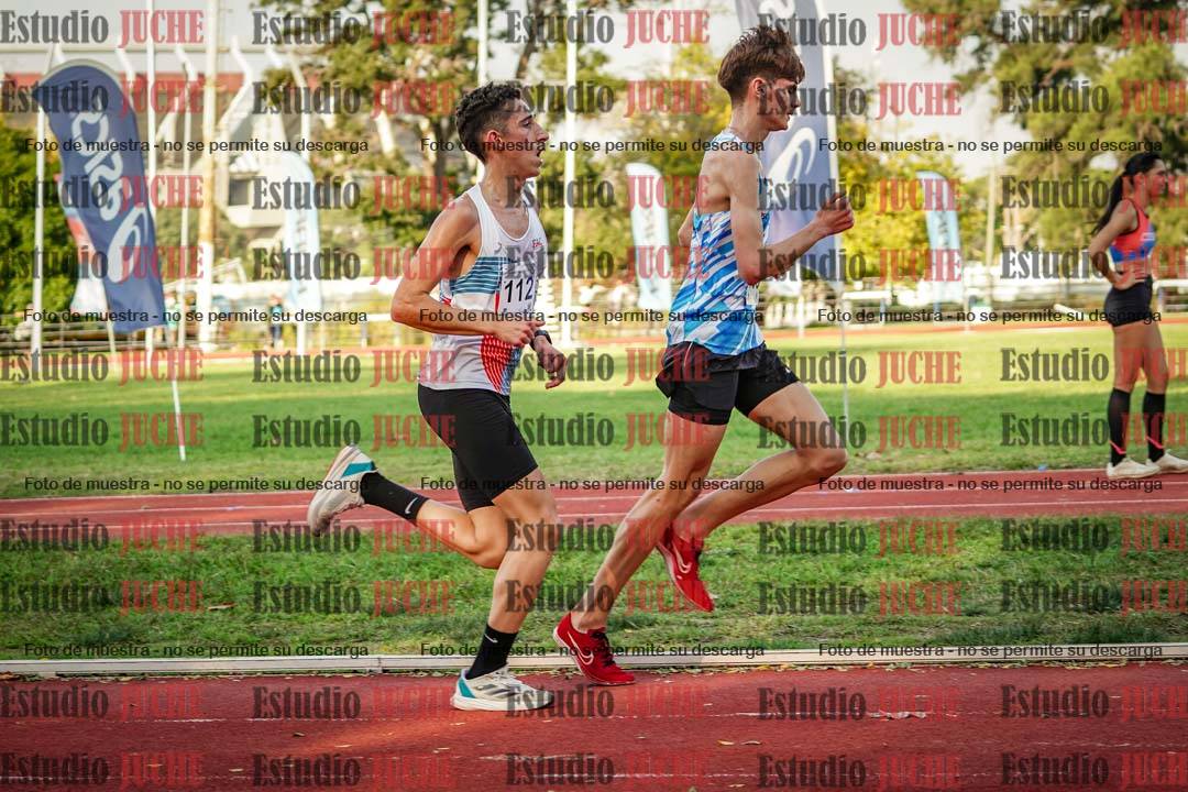 Fotos de los 5000 m llanos de varones