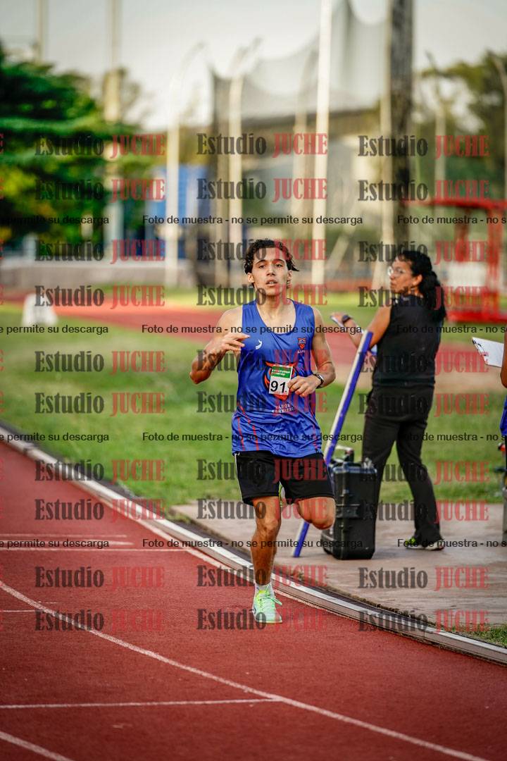 Fotos de los 1500 m llanos de varones