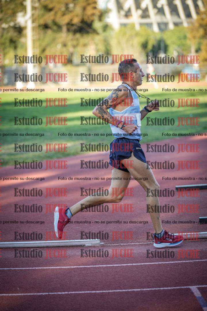 Fotos de los 3000 m llanos de varones
