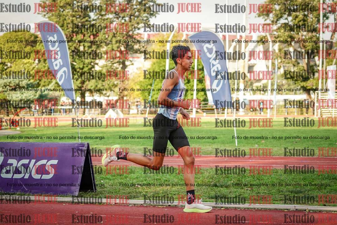 Fotos de los 5000 m llanos de varones
