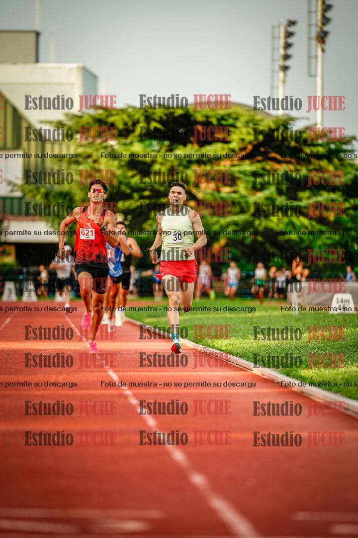 Fotos de los 1500 m llanos de varones