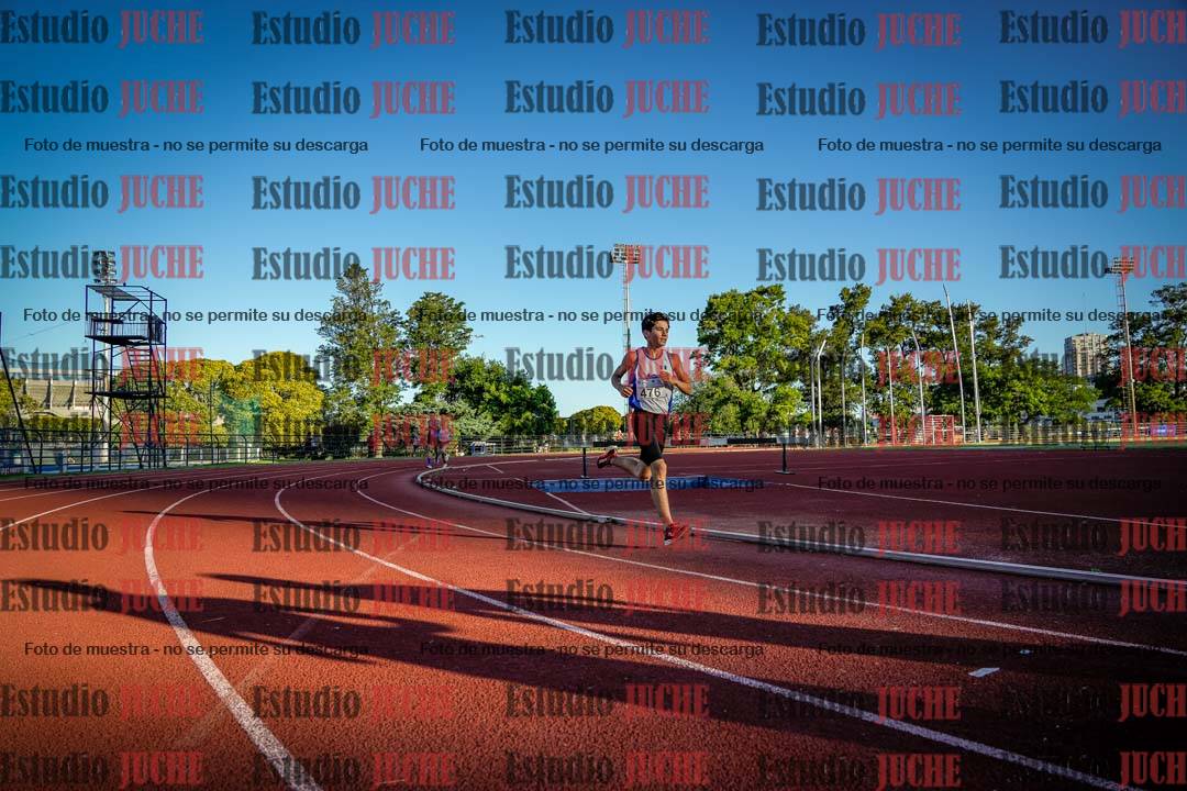 Fotos de los 3000 m llanos de varones