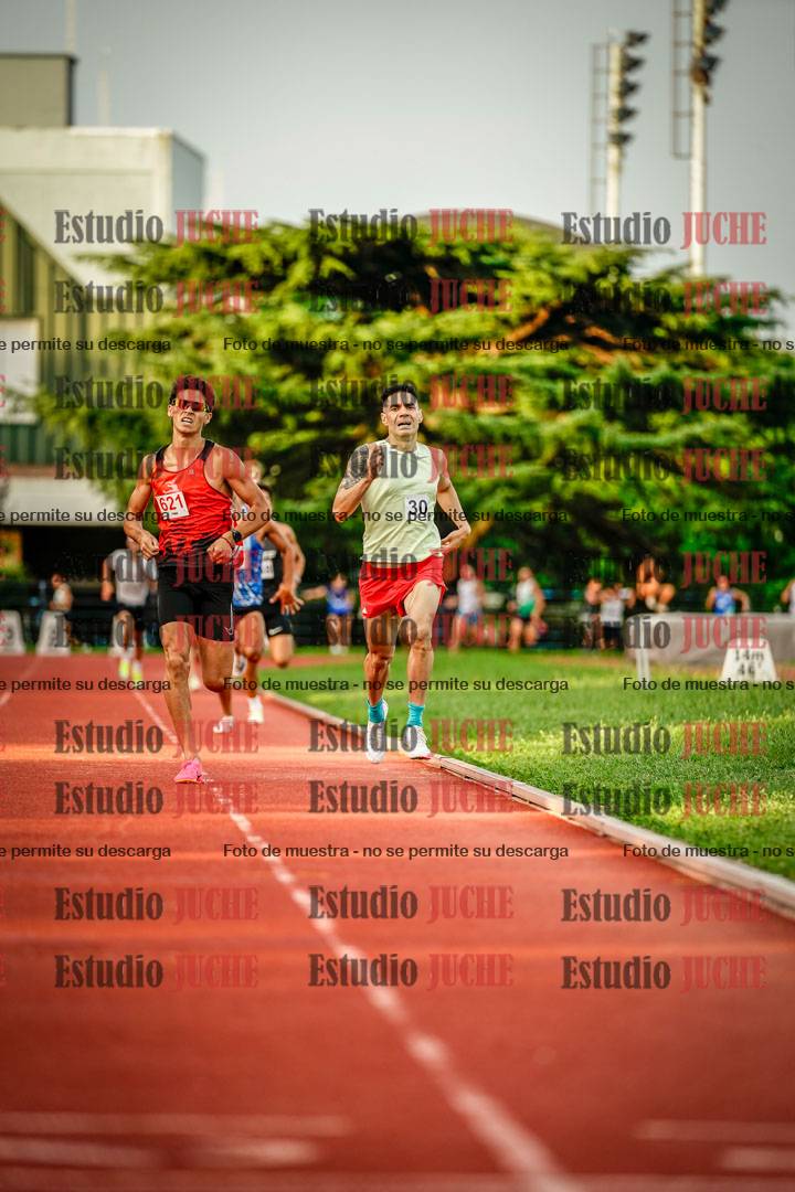 Fotos de los 1500 m llanos de varones