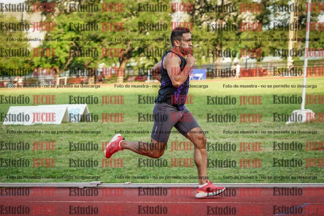 Fotos de los 1500 m llanos de varones