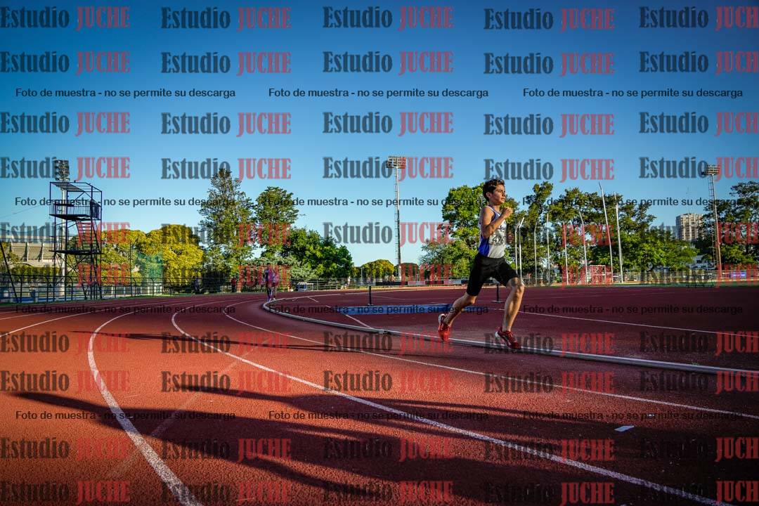 Fotos de los 3000 m llanos de varones