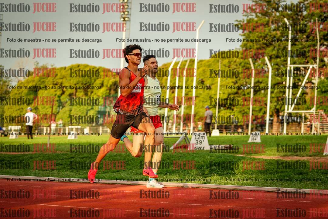 Fotos de los 1500 m llanos de varones