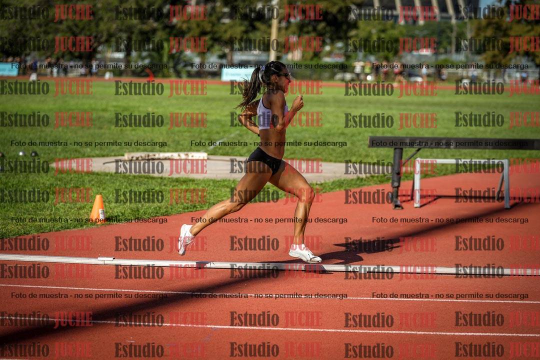 Fotos de los 1500 m llanos de mujeres