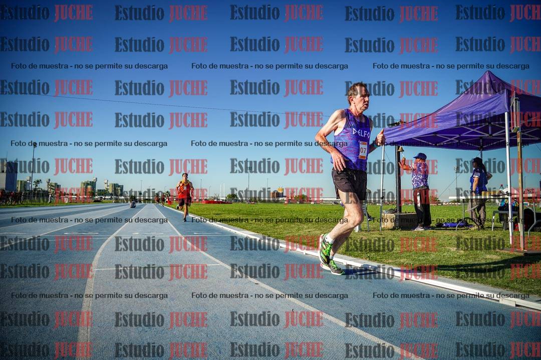 Fotos de los 3000 m llanos de varones