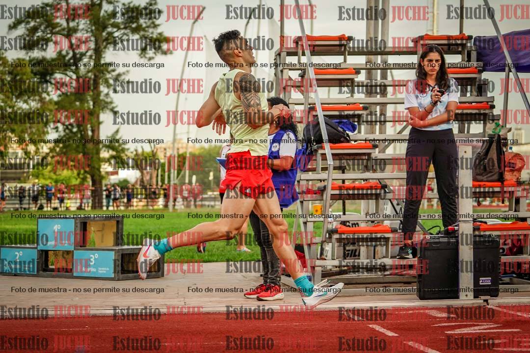 Fotos de los 1500 m llanos de varones