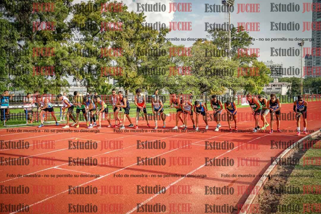 Fotos de los 3000 m llanos de varones
