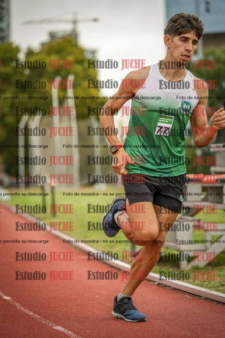 Fotos de los 3000 m llanos de varones
